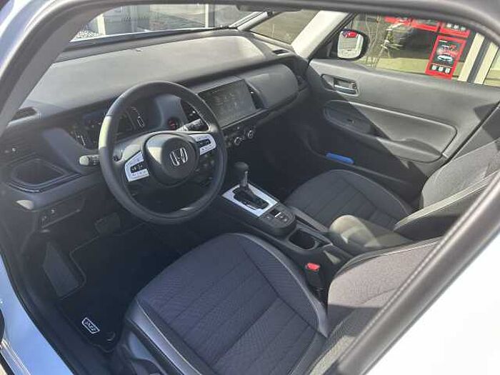 Honda Jazz Hybrid e: HEV 1.5 i-MMD Crosstar Advance