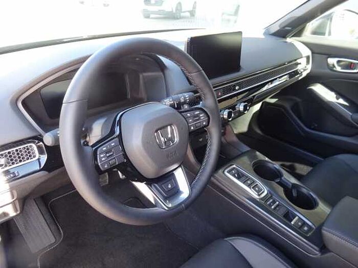 Honda Civic e: HEV 2.0 i-MMD Hybrid Advance *Adaptives Fernlicht