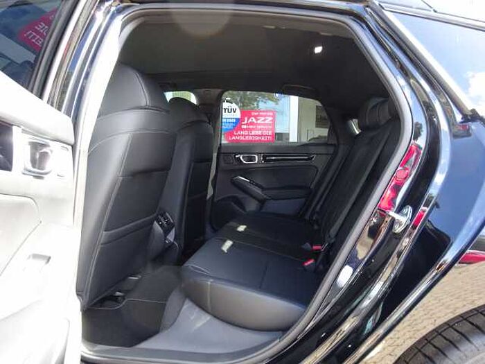 Honda Civic e: HEV 2.0 i-MMD Hybrid Advance *Adaptives Fernlicht