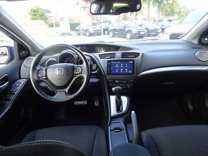 Honda Civic Tourer 1.8 i-VTEC Automatik Lifestyle
