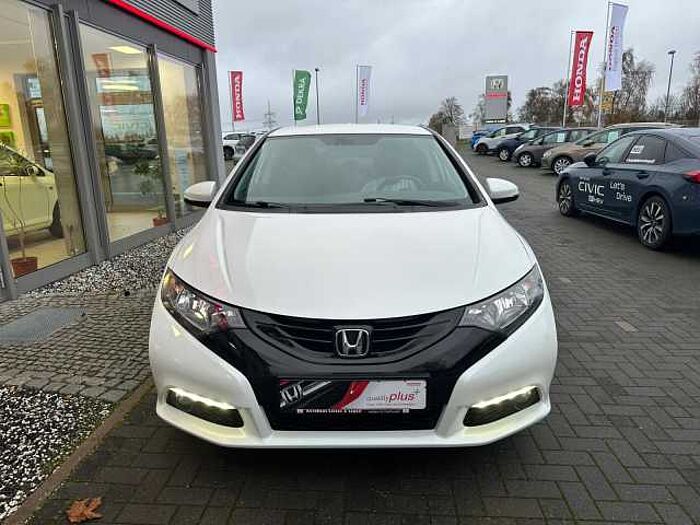 Honda Civic 1.8 i-VTEC Automatik Sport