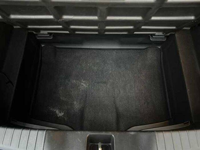 Honda Civic 1.8 i-VTEC Automatik Sport