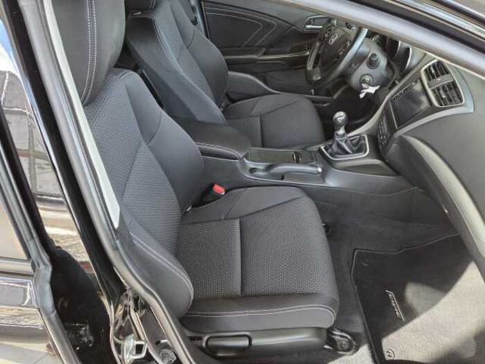 Honda Civic 1.4 i-VTEC Elegance