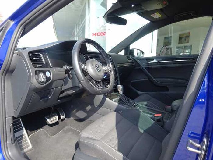 Volkswagen Golf VII Variant R 2.0 TSI OPF 4Motion DSG