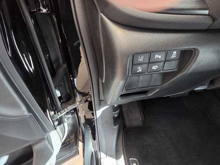 Honda CR-V Hybrid 2.0 i-MMD 2WD Sport Line