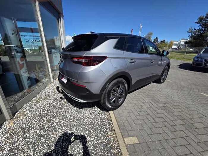 Opel Grandland X X 1.6 Start/Stop Automatik Design Line