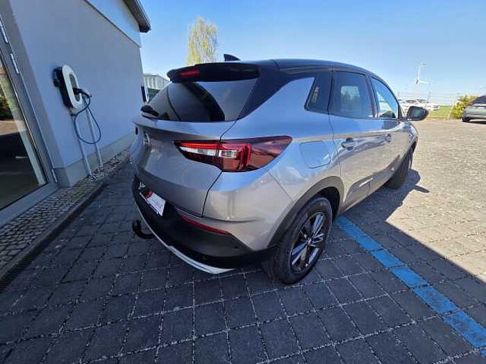 Opel Grandland X X 1.6 Start/Stop Automatik Design Line