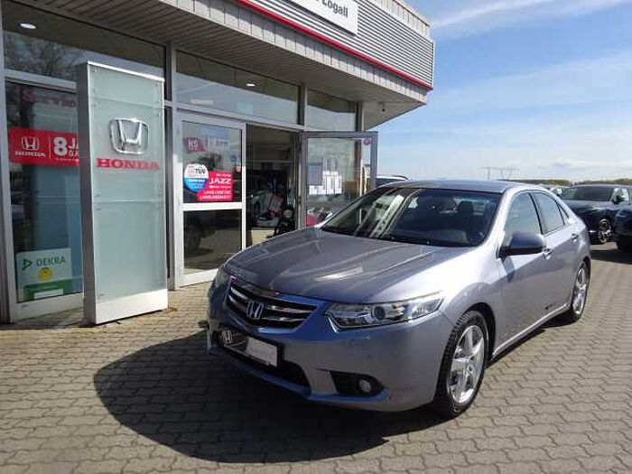 Honda Accord Stufenheck 2.0 Elegance Advantage *Xenon, FSE, Kurvenlicht