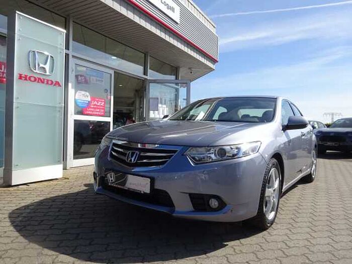 Honda Accord Stufenheck 2.0 Elegance Advantage *Xenon, FSE, Kurvenlicht