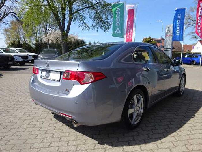Honda Accord Stufenheck 2.0 Elegance Advantage *Xenon, FSE, Kurvenlicht