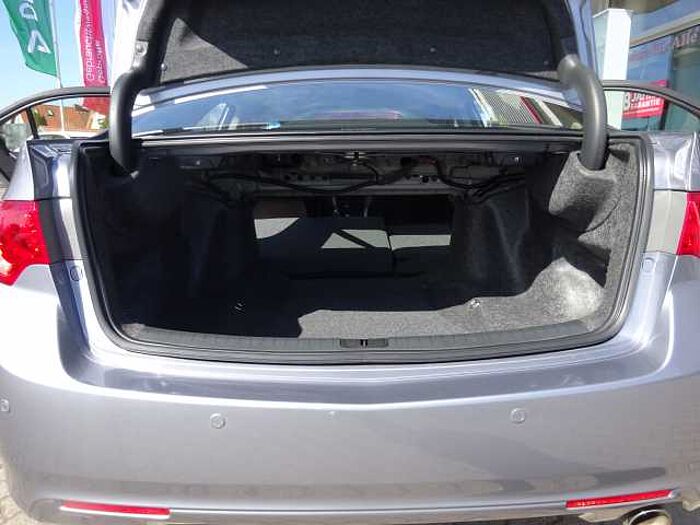 Honda Accord Stufenheck 2.0 Elegance Advantage *Xenon, FSE, Kurvenlicht