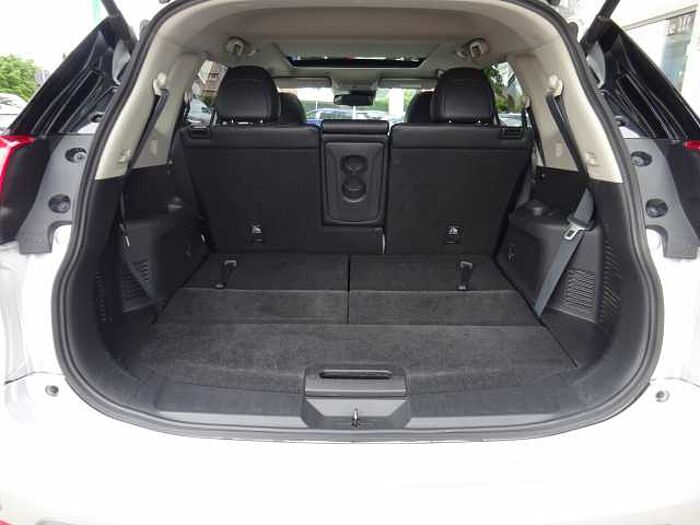 Nissan X-Trail 1.6 DIG-T Tekna *Leder, Lenkradheiz, 7 Sitze
