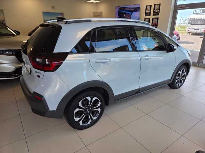 Honda Jazz Hybrid e: HEV 1.5 i-MMD Crosstar Executive