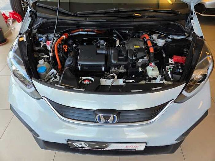 Honda Jazz Hybrid e: HEV 1.5 i-MMD Crosstar Executive