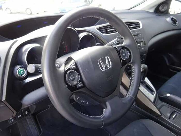 Honda Civic 1.8 i-VTEC Automatik Sport *Rückfahrkamera