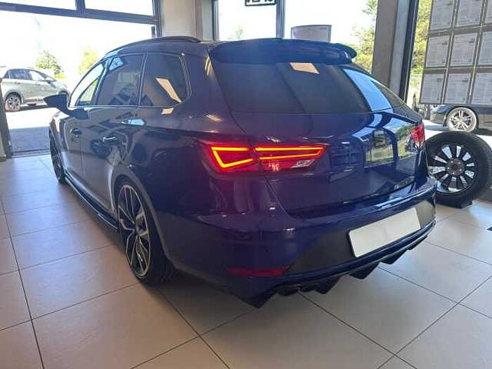 SEAT Leon ST 2.0 TSI DSG OPF FR