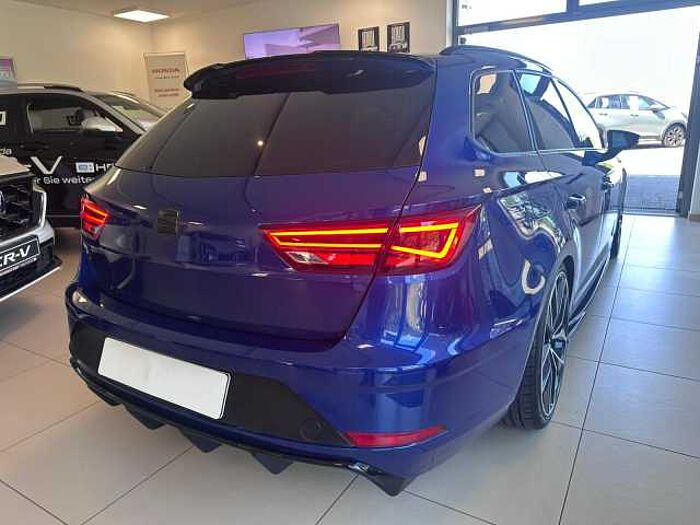 SEAT Leon ST 2.0 TSI DSG OPF FR