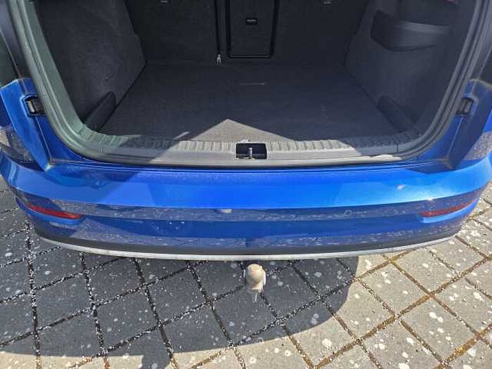 SKODA Karoq Diesel 2.0 TDI SCR 4x4 DSG Sportline