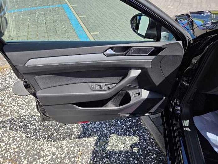 Volkswagen Passat Variant Diesel 2.0 TDI SCR DSG Business