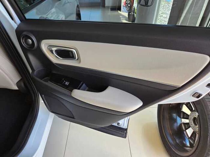 Honda HR-V Hybrid e: HEV 1.5 i-MMD Advance Style