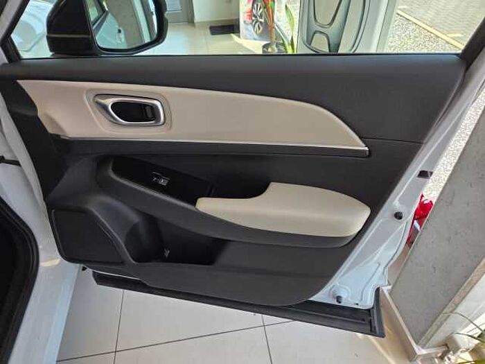 Honda HR-V Hybrid e: HEV 1.5 i-MMD Advance Style