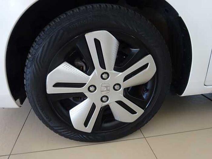 Honda Jazz Hybrid 1.5 i-MMD e-CVT Executive *Navi, *Lenkradheizung