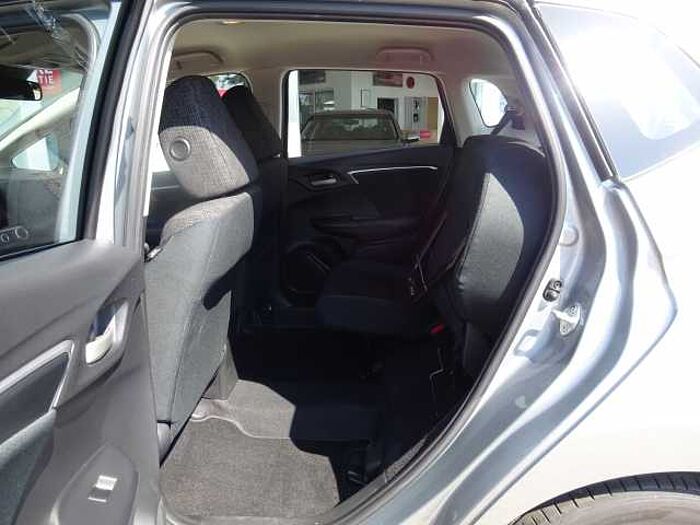 Honda Jazz 1.3 i-VTEC CVT Comfort *Standheizung*Anhängerzugv.