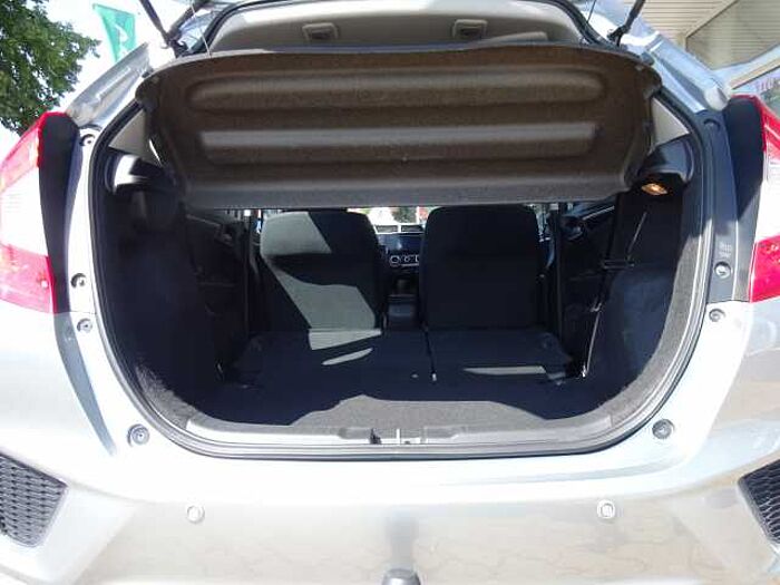 Honda Jazz 1.3 i-VTEC CVT Comfort *Standheizung*Anhängerzugv.