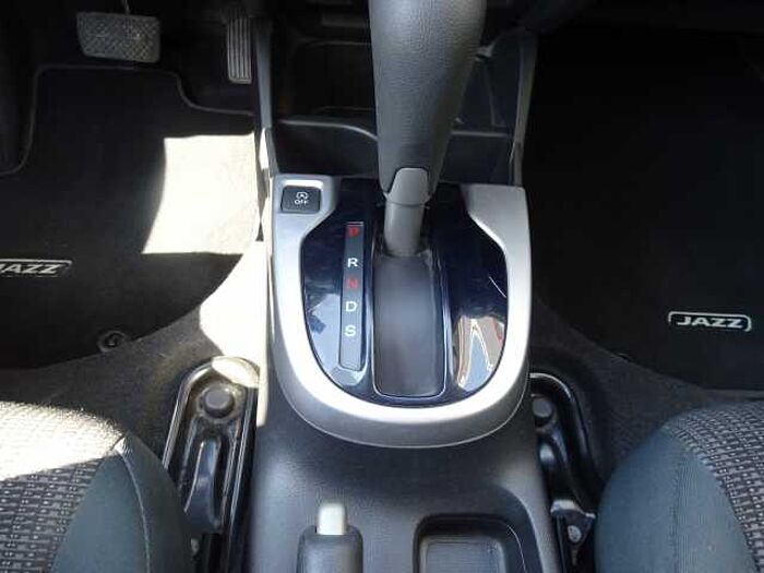 Honda Jazz 1.3 i-VTEC CVT Comfort *Standheizung*Anhängerzugv.
