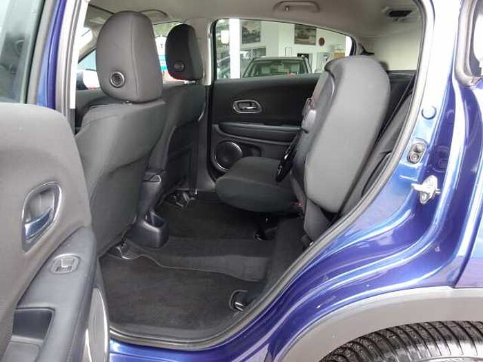 Honda HR-V 1.5 i-VTEC Elegance * Sitzheizung*FSE
